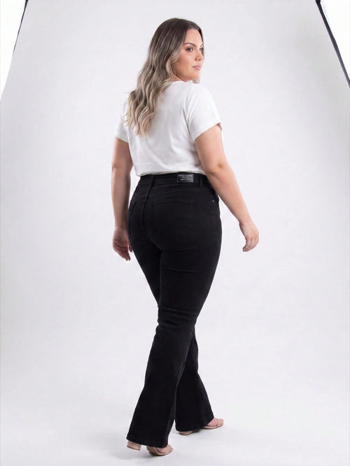Calça Jeans Flare Cintura Alta Lavagem Preta – LUME PLUSS