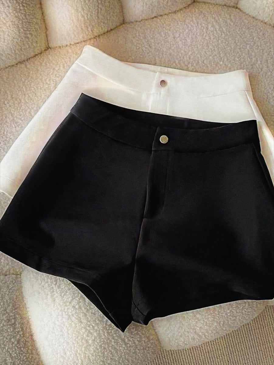 Short Casual Cintura Alta Preto – LUME PLUSS